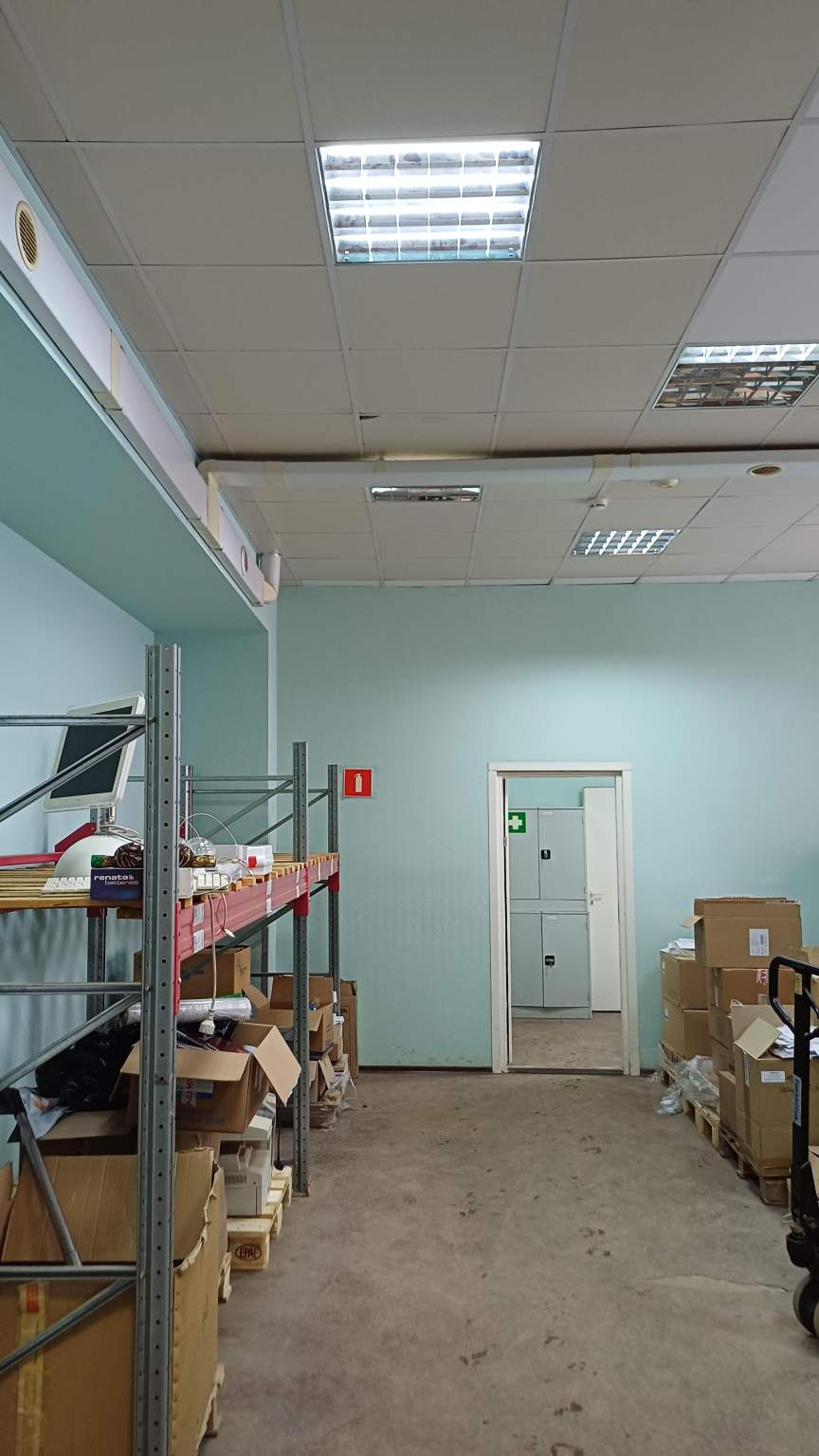 Сдам в аренду склад 273.3 м.кв.