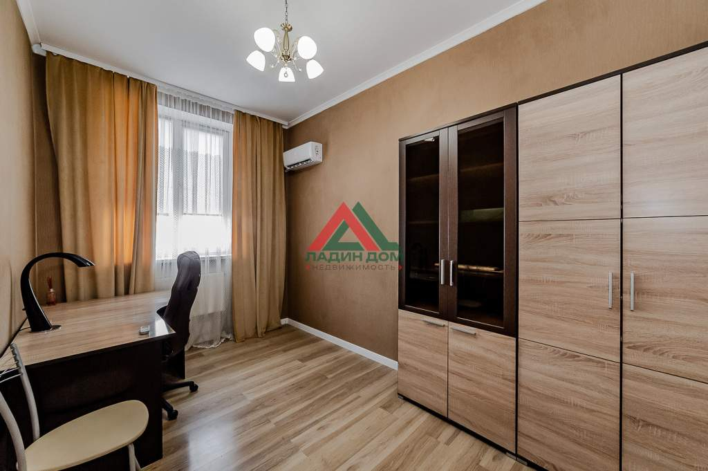 Дом на продажу в Краснодаре, Брестская улица, 63 фото №9