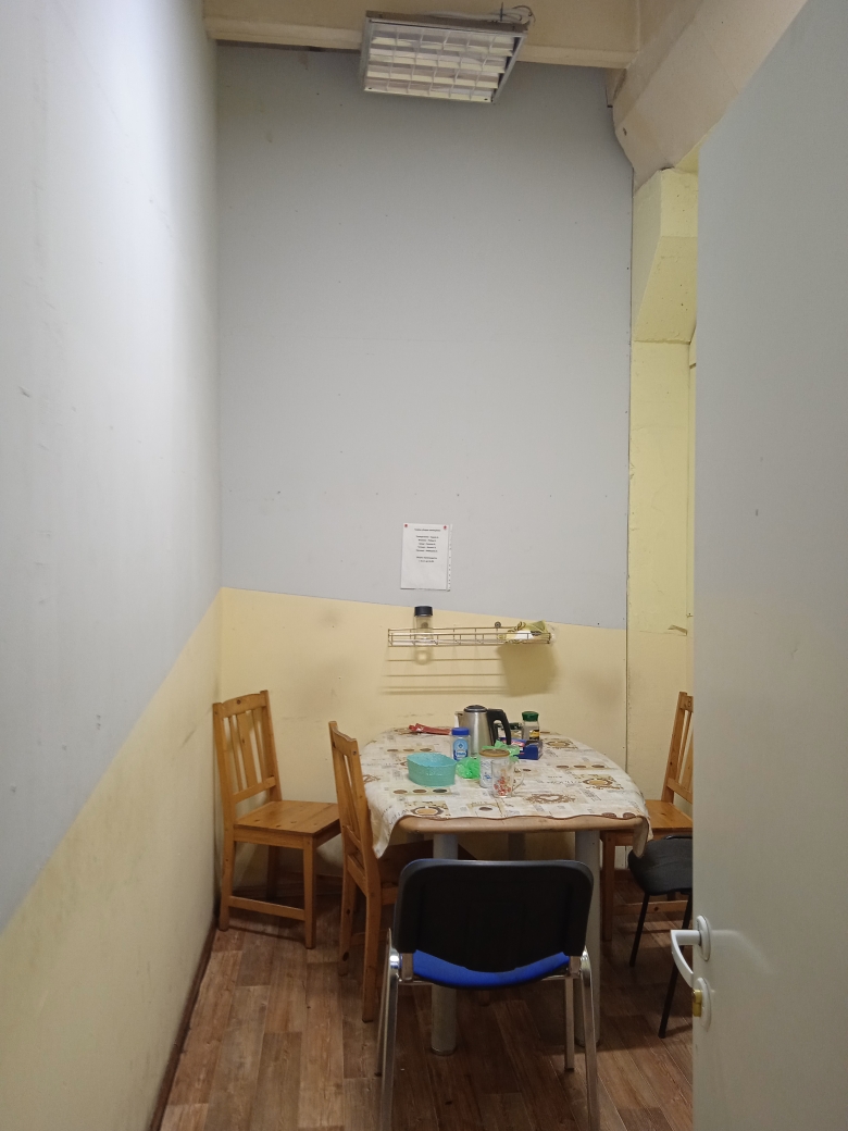 Сдам в аренду склад 2850 м.кв.