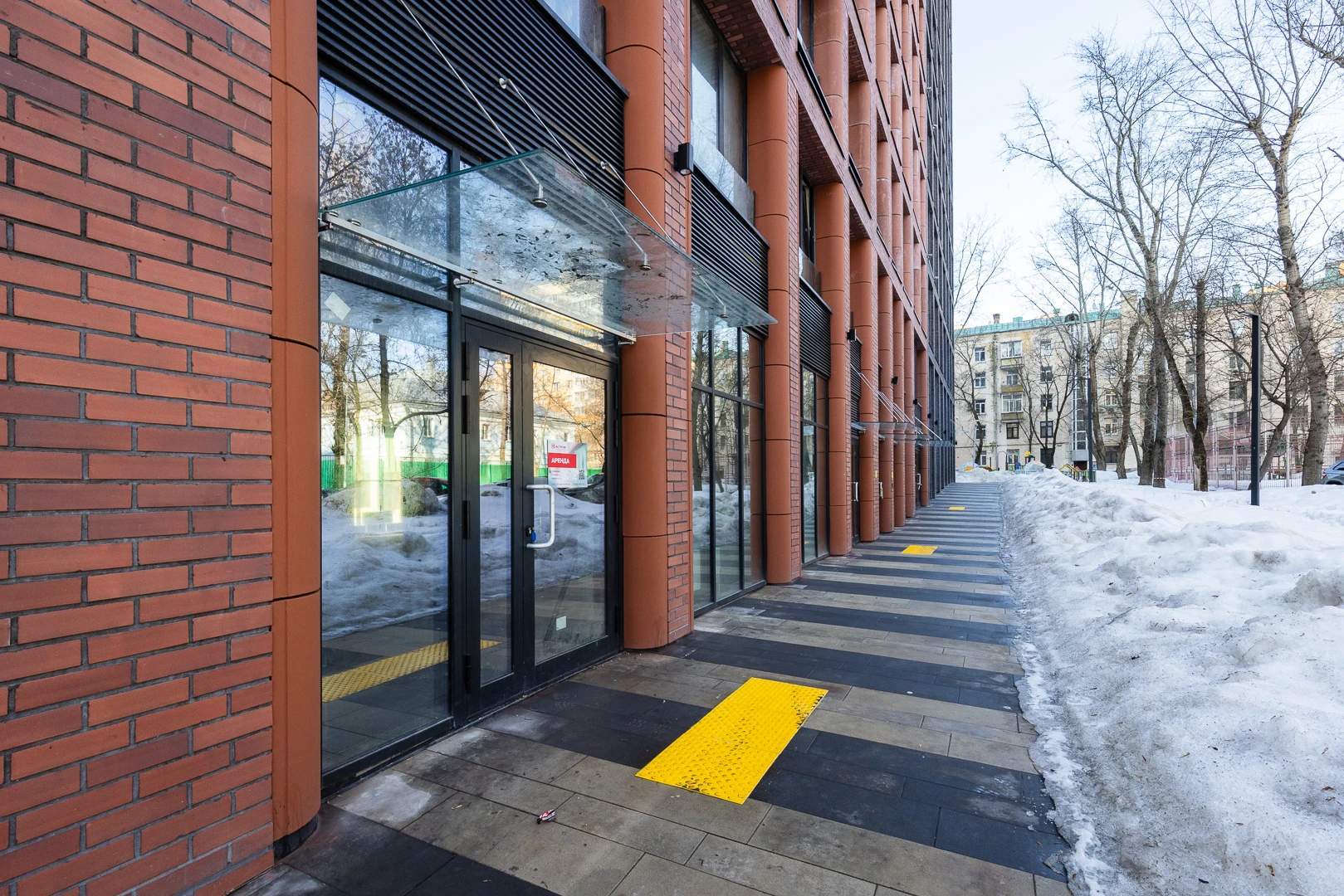 Сдам в аренду помещение свободного назначения 241.7 м.кв.