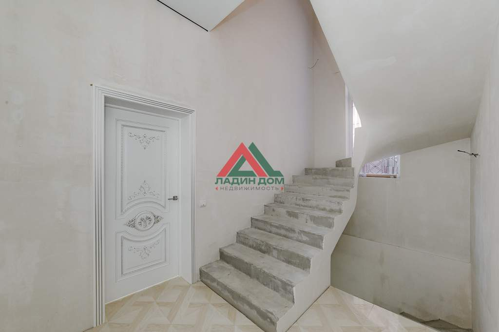 Дом на продажу в Краснодаре, им. Михаила Власова улица, 280 фото №22