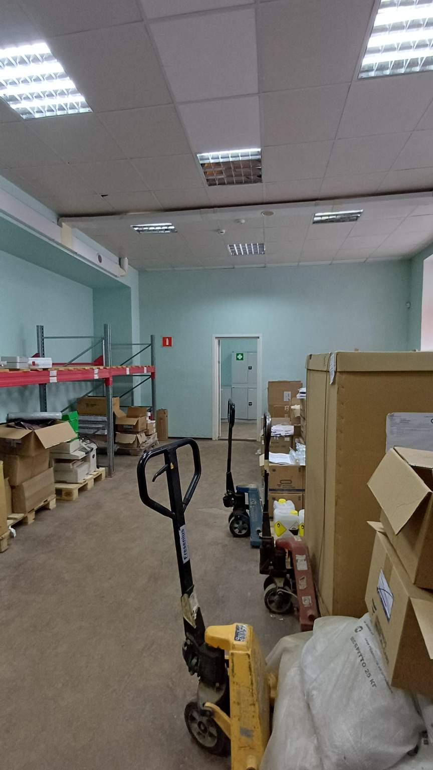 Сдам в аренду склад 273.3 м.кв.