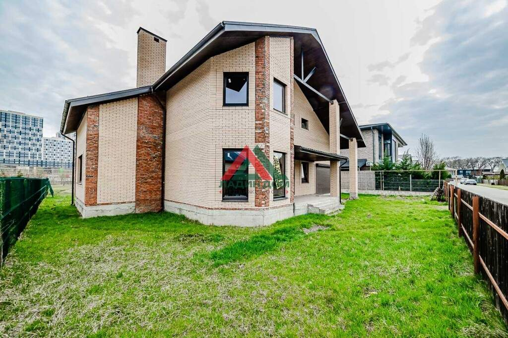 Дом на продажу в ауле Козет, Солнечная ул., влд13 фото №0