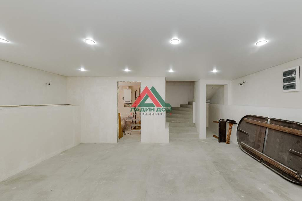 Дом на продажу в Краснодаре, им. Михаила Власова улица, 280 фото №15