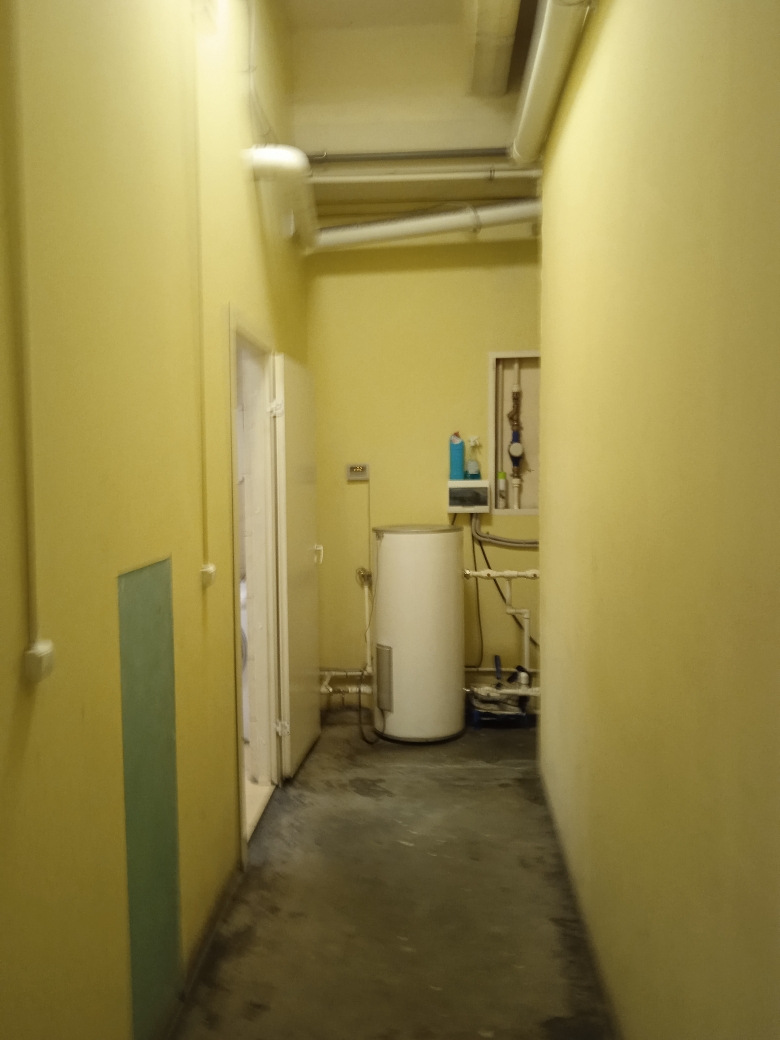 Сдам в аренду склад 2850 м.кв.