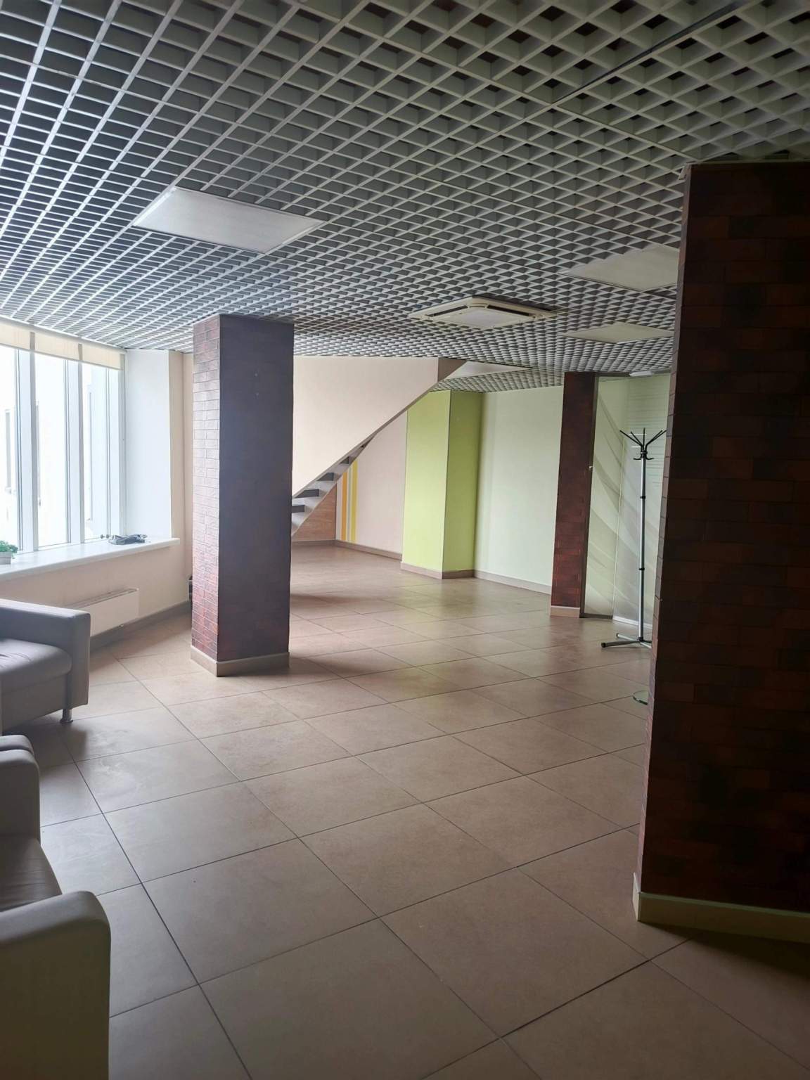 Сдам в аренду офис 345.5 м.кв.