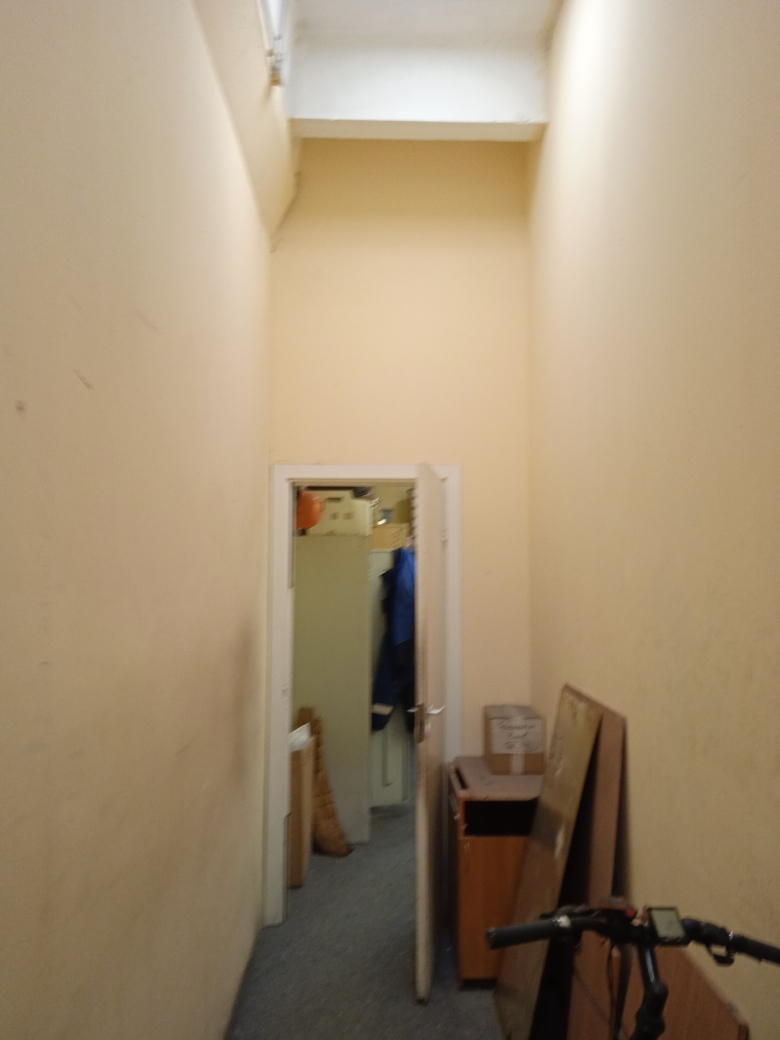 Сдам в аренду склад 2850 м.кв.