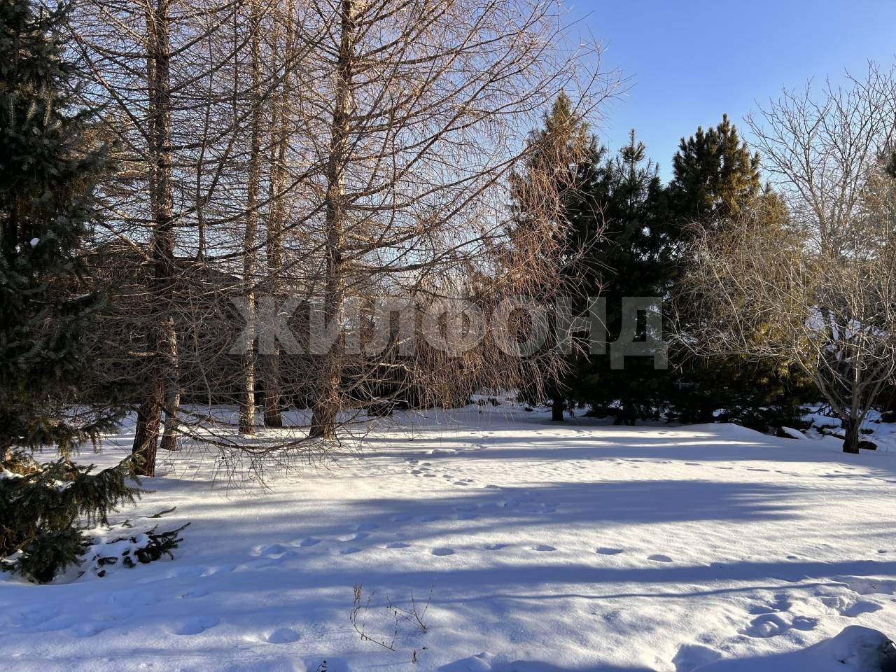 Продам земельный участок 569 м.кв.