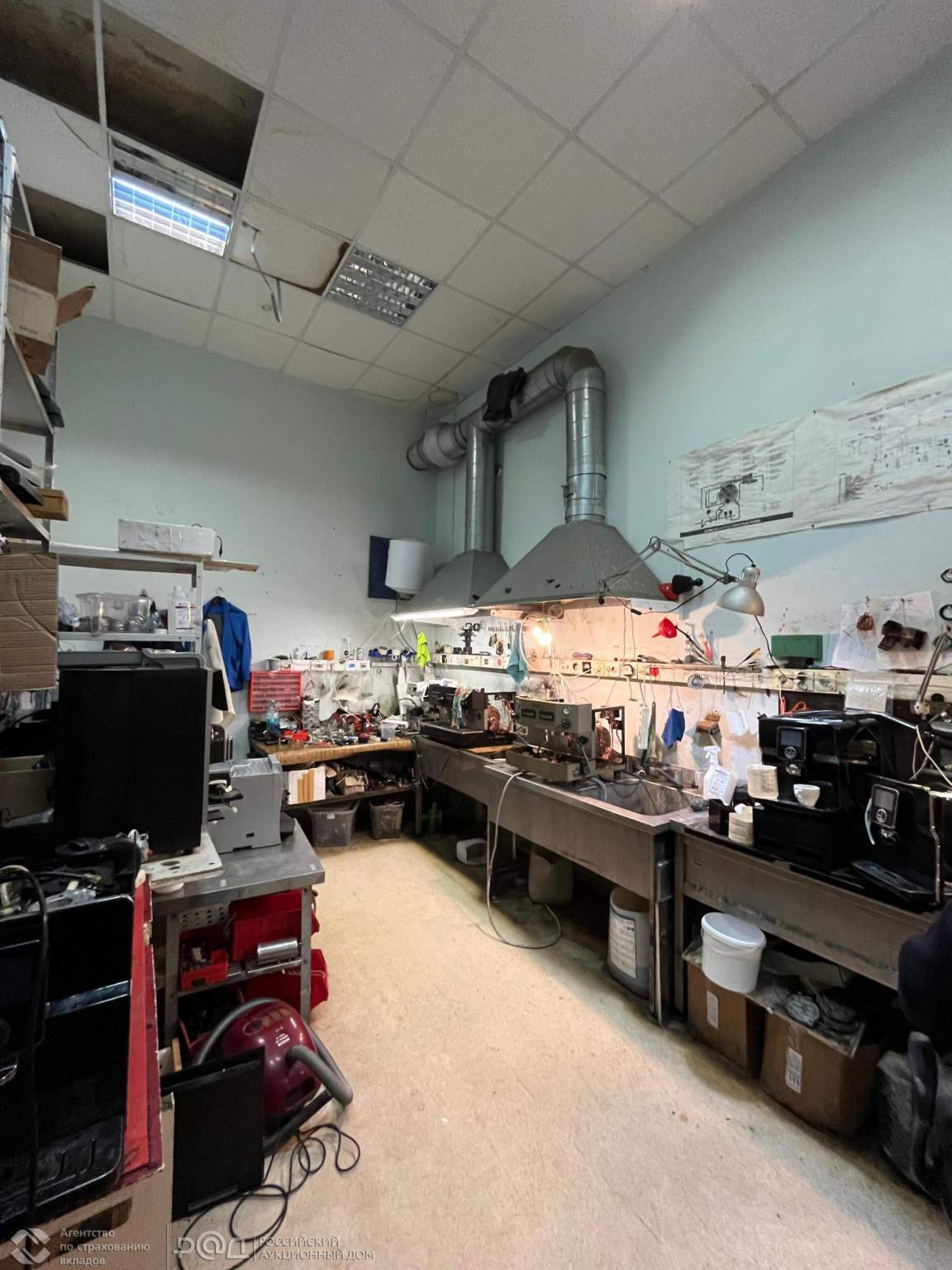 Продам помещение свободного назначения 2350.3 м.кв.