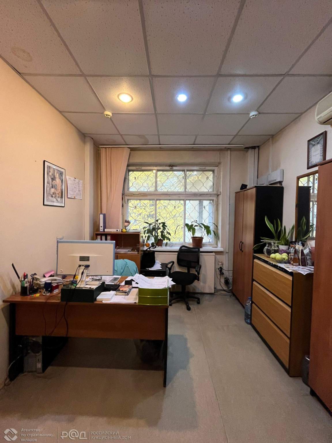 Продам помещение свободного назначения 2350.3 м.кв.