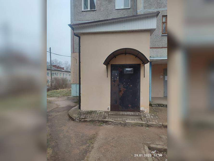 Помещение свободного назначения на продажу в Ярцево, Макаренко улица, 4 фото №1