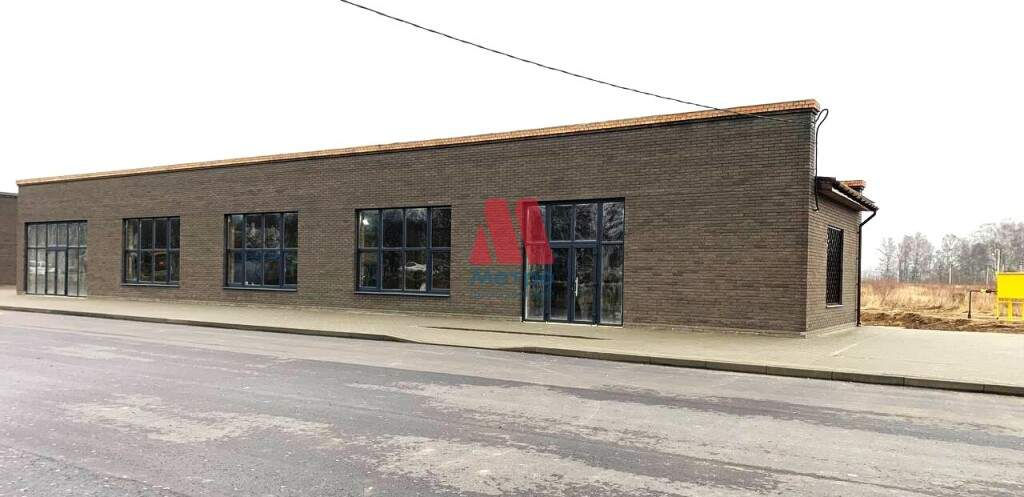 Сдам в аренду магазин 200 м.кв.