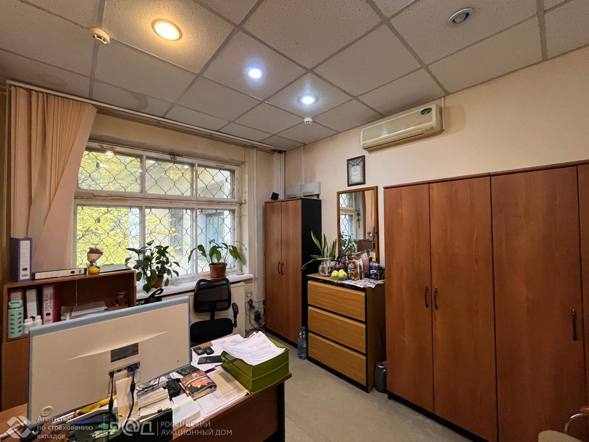 Продам помещение свободного назначения 2350.3 м.кв.