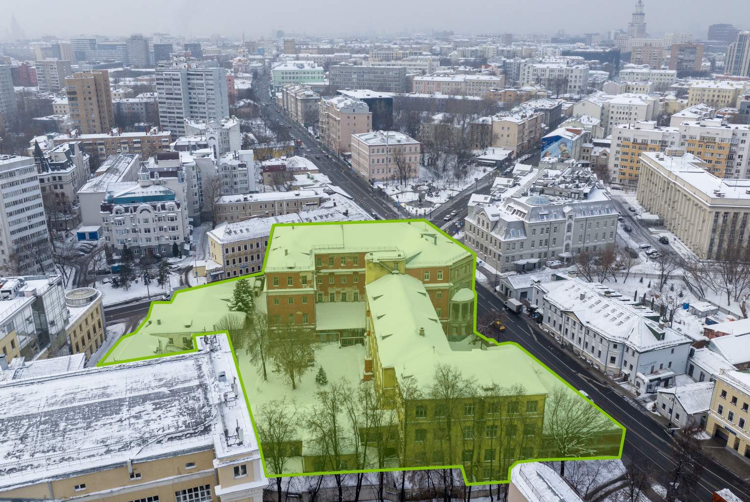 Продам торговое помещение 11263.1 м.кв.