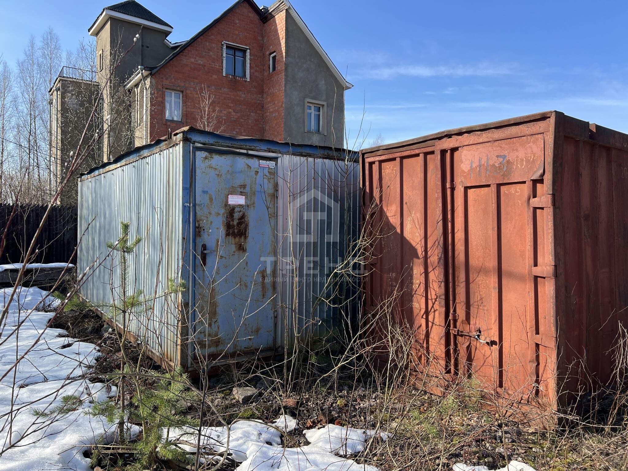 Продам земельный участок 1200 м.кв.