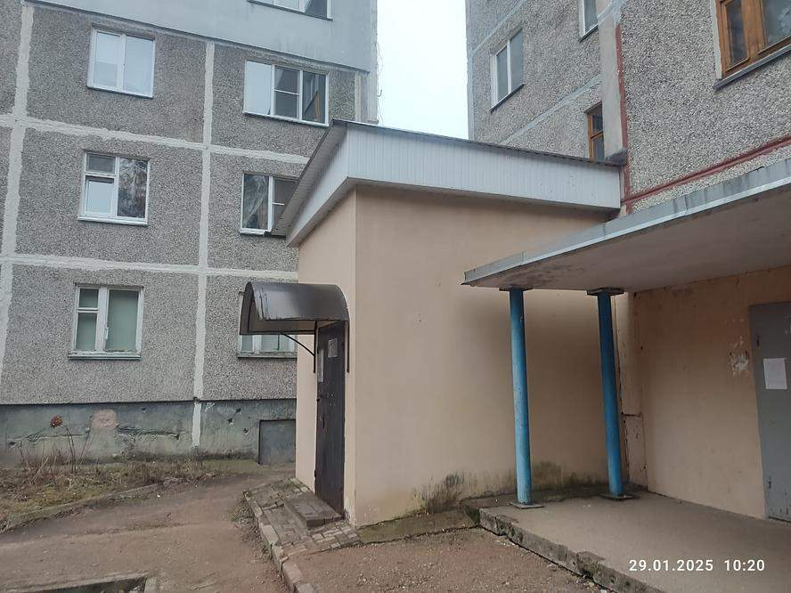 Помещение свободного назначения на продажу в Ярцево, Макаренко улица, 4 фото №0