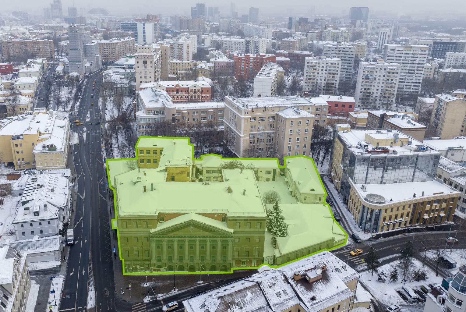 Продам торговое помещение 11263.1 м.кв.