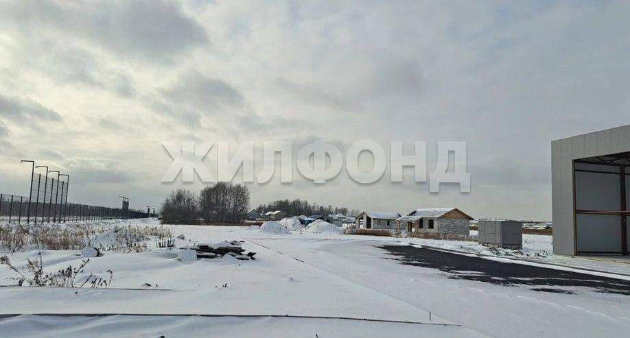 Продам земельный участок 900 м.кв.