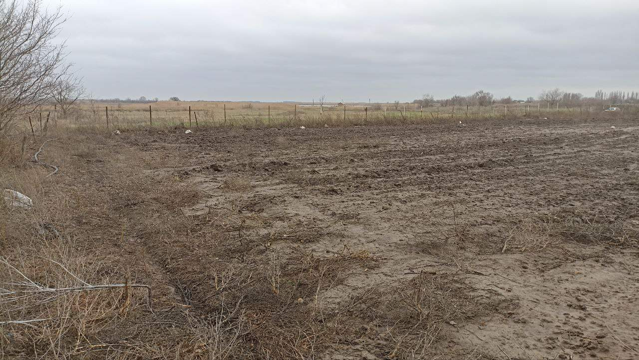 Продам земельный участок 1500 м.кв.