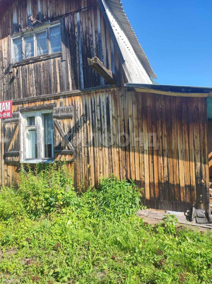 Продам земельный участок 600 м.кв.