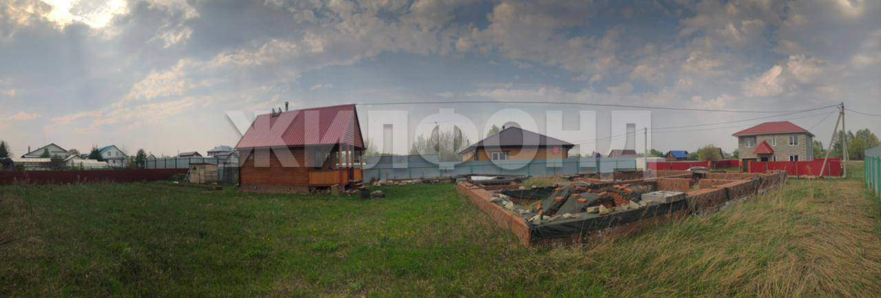 Продам земельный участок 1100 м.кв.