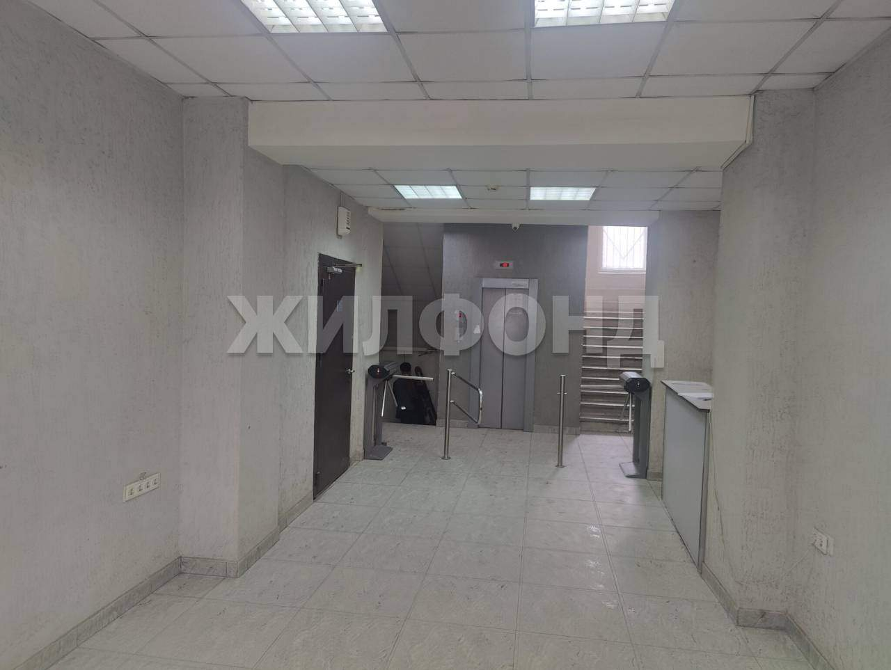 Продам помещение свободного назначения 853 м.кв.