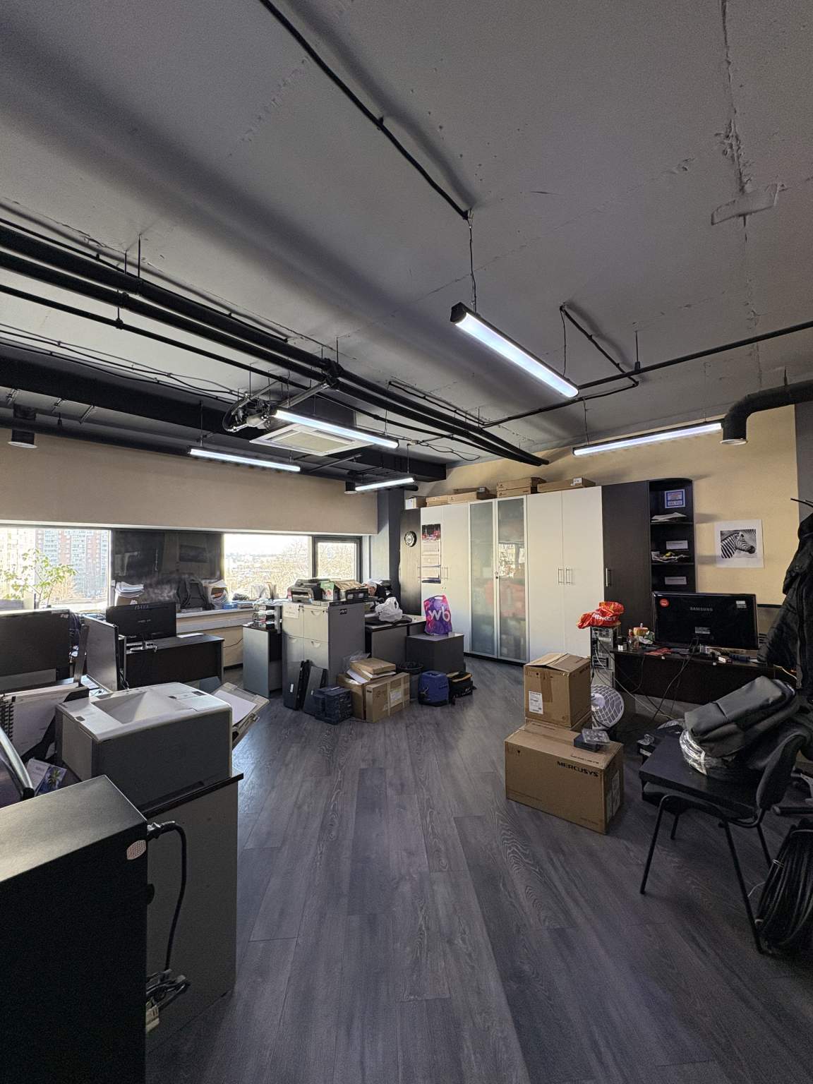 Продам помещение свободного назначения 390.8 м.кв.