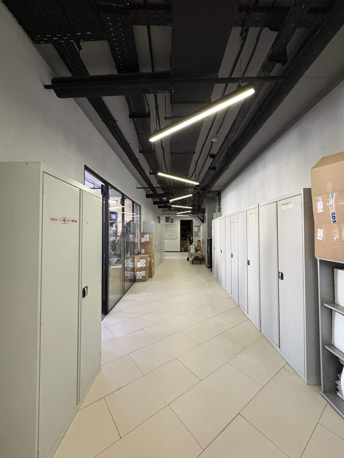 Продам помещение свободного назначения 390.8 м.кв.