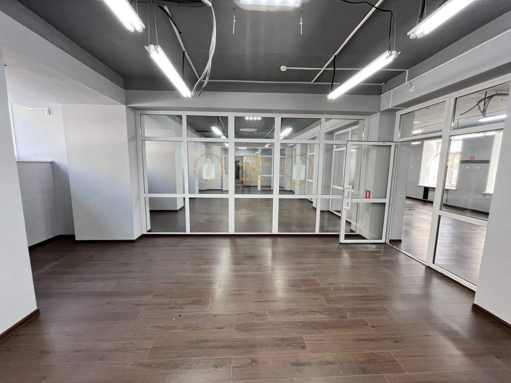 Сдам в аренду помещение свободного назначения 285 м.кв.