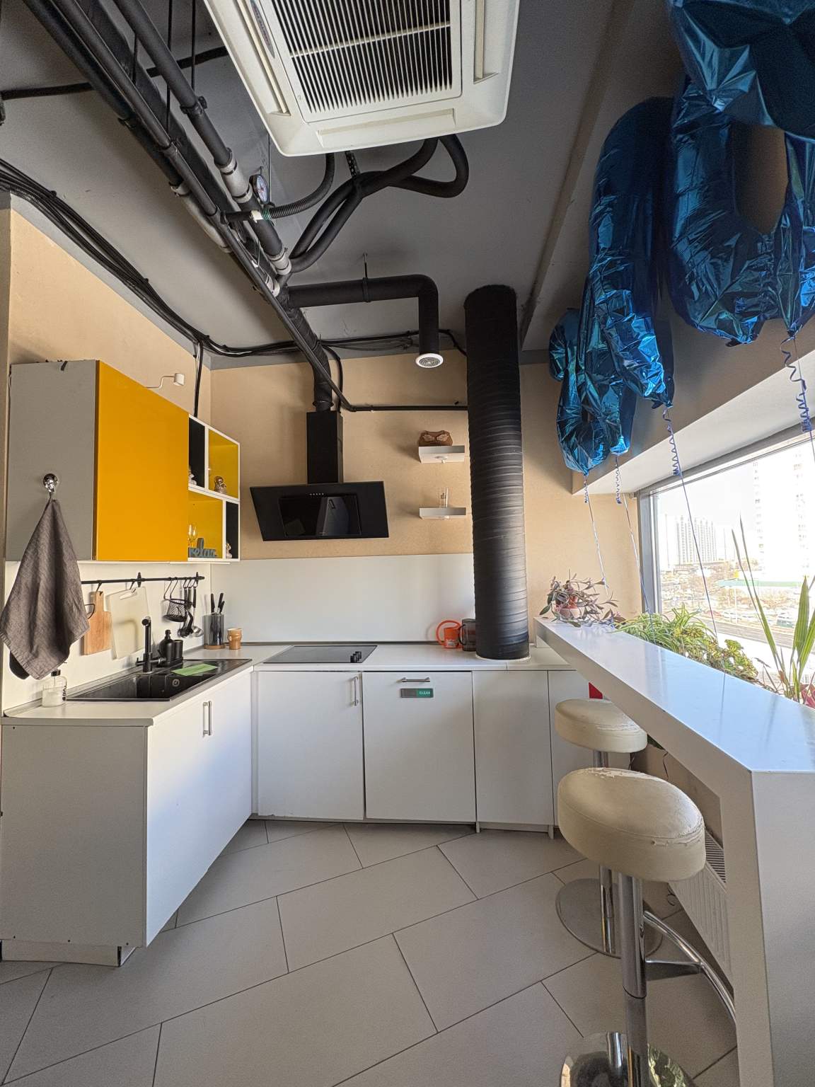 Продам помещение свободного назначения 390.8 м.кв.