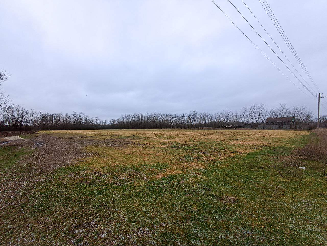 Продам земельный участок 6476 м.кв.