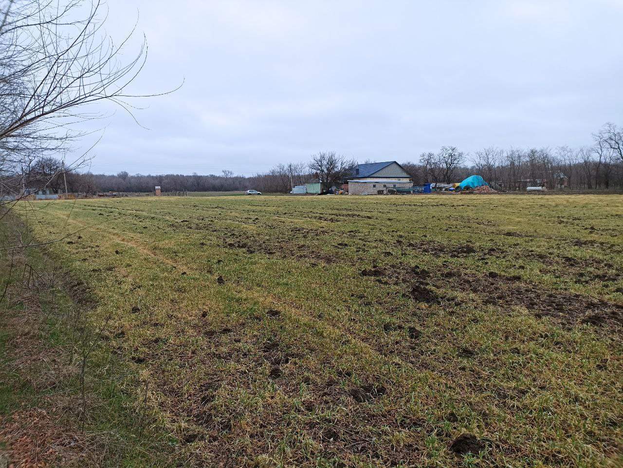 Продам земельный участок 6476 м.кв.