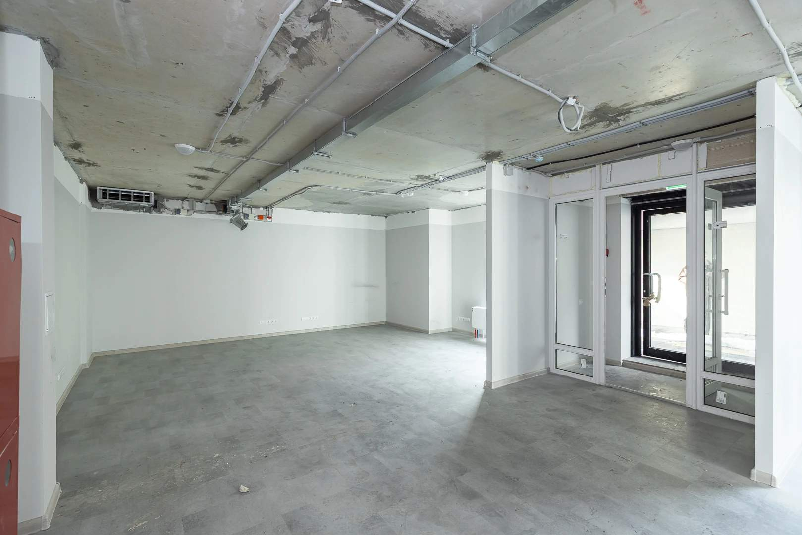 Сдам в аренду помещение свободного назначения 186.2 м.кв.