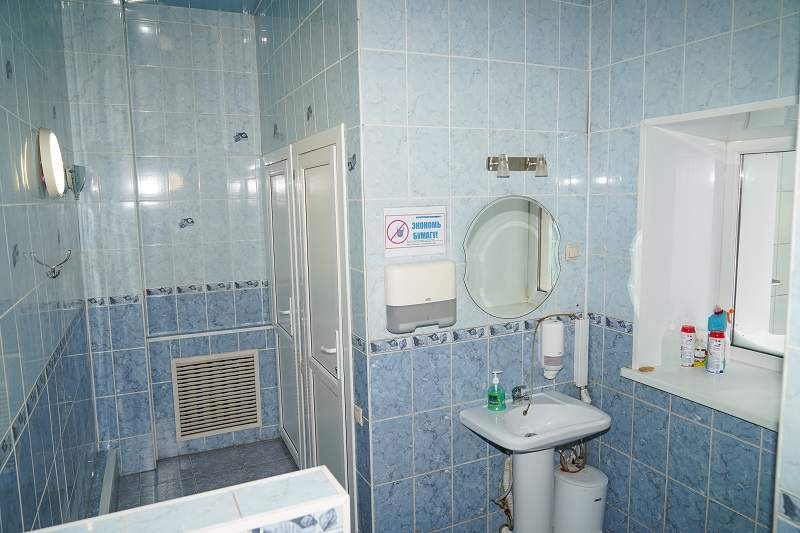 Продам торговое помещение 1211.3 м.кв.