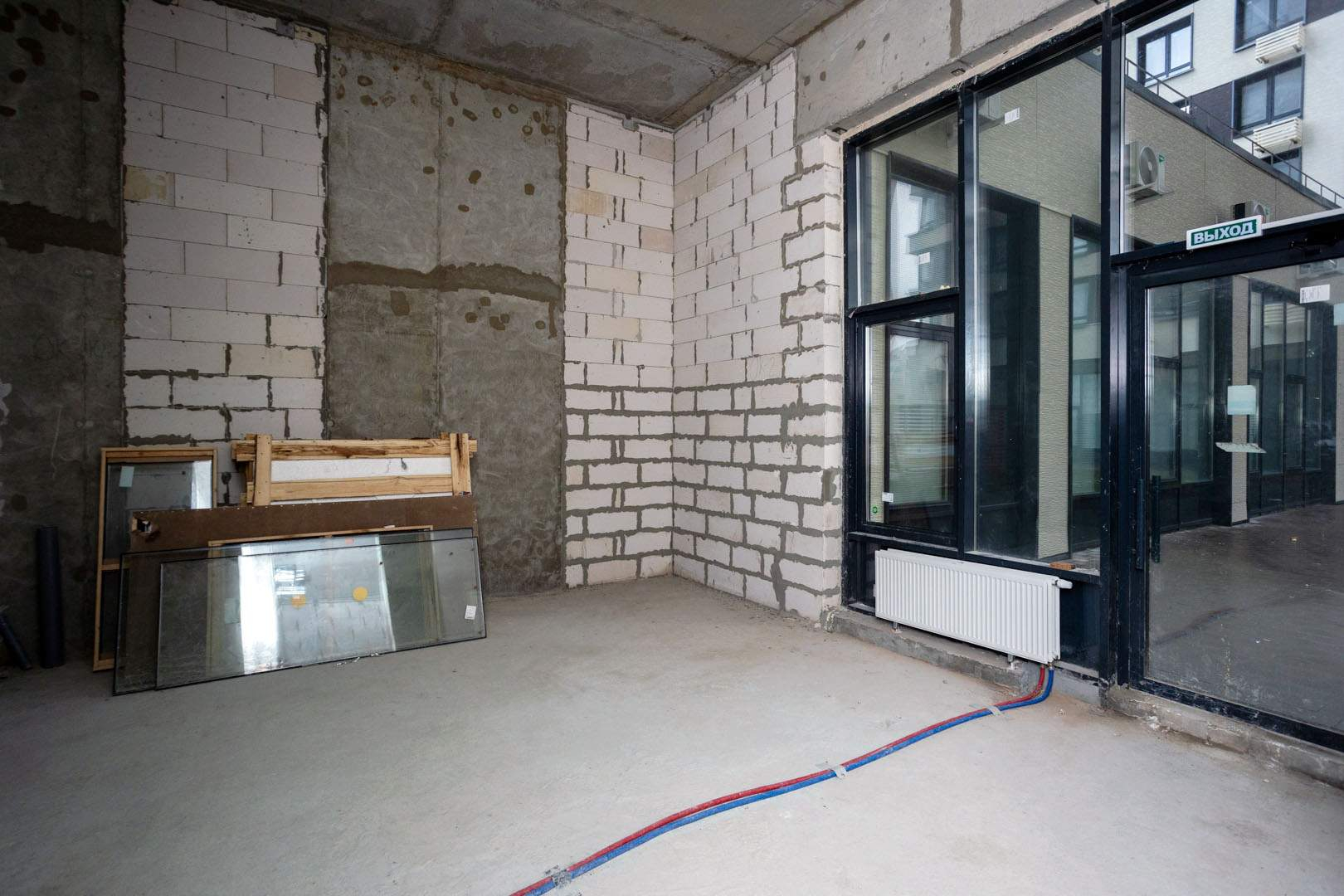 Продам помещение свободного назначения 305.3 м.кв.