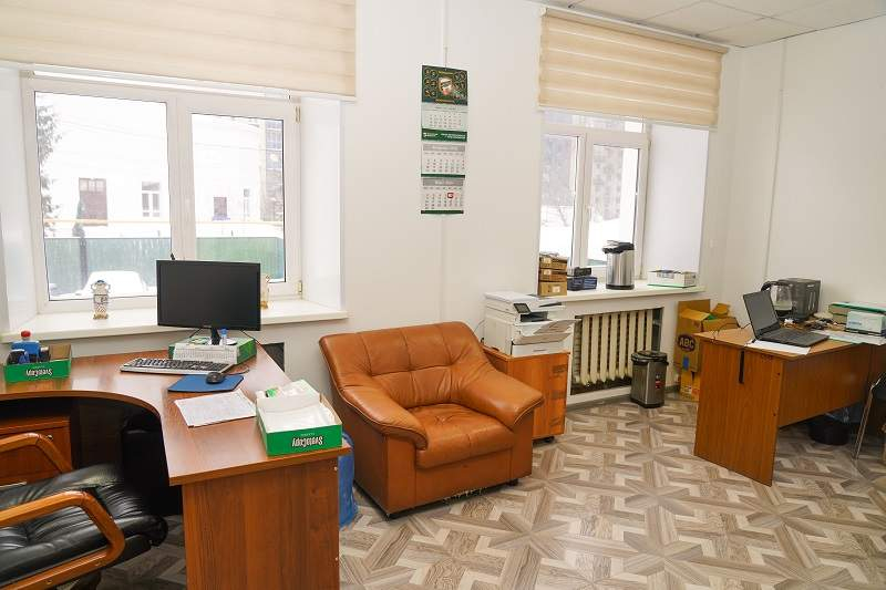 Продам торговое помещение 1211.3 м.кв.