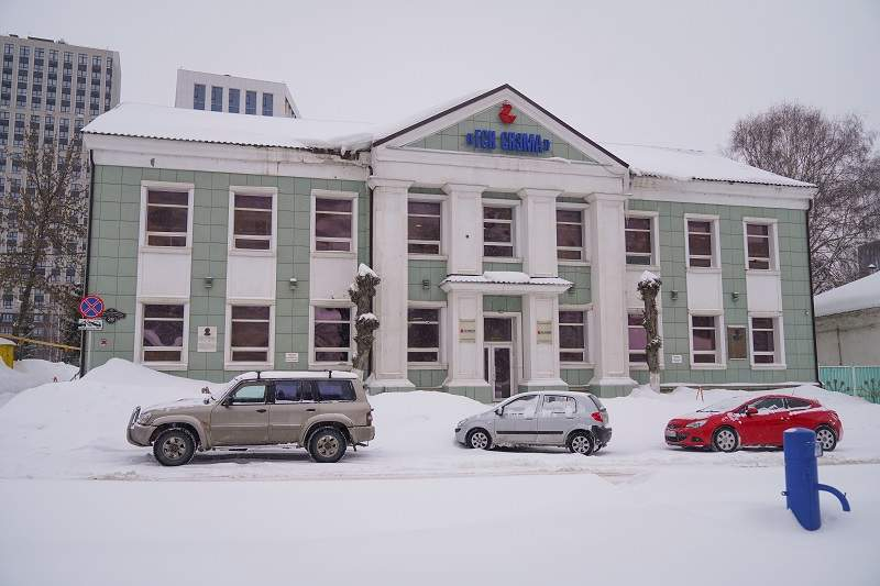 Продам торговое помещение 1211.3 м.кв.