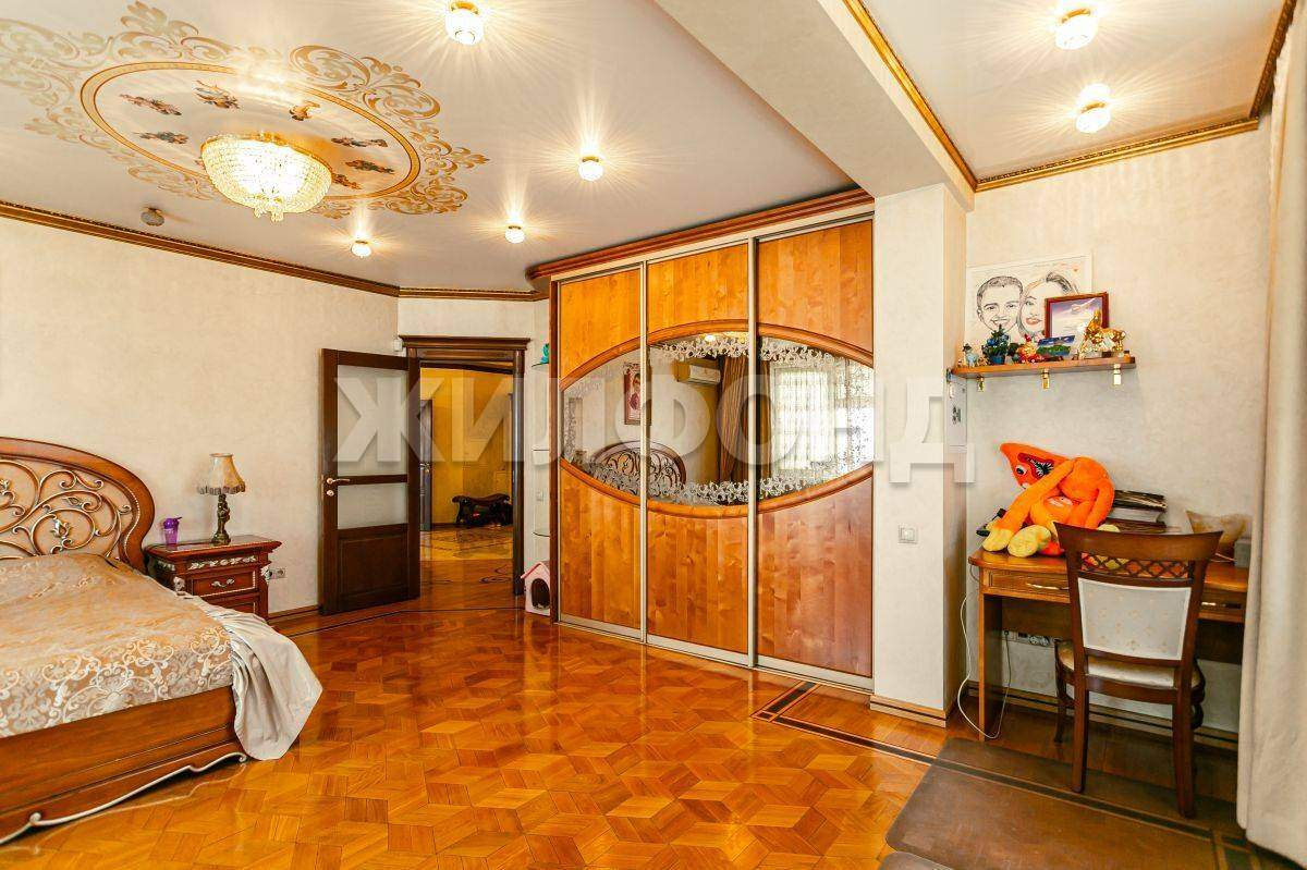 Квартира на продажу в Новокузнецке, Орджоникидзе улица, 37 фото №3