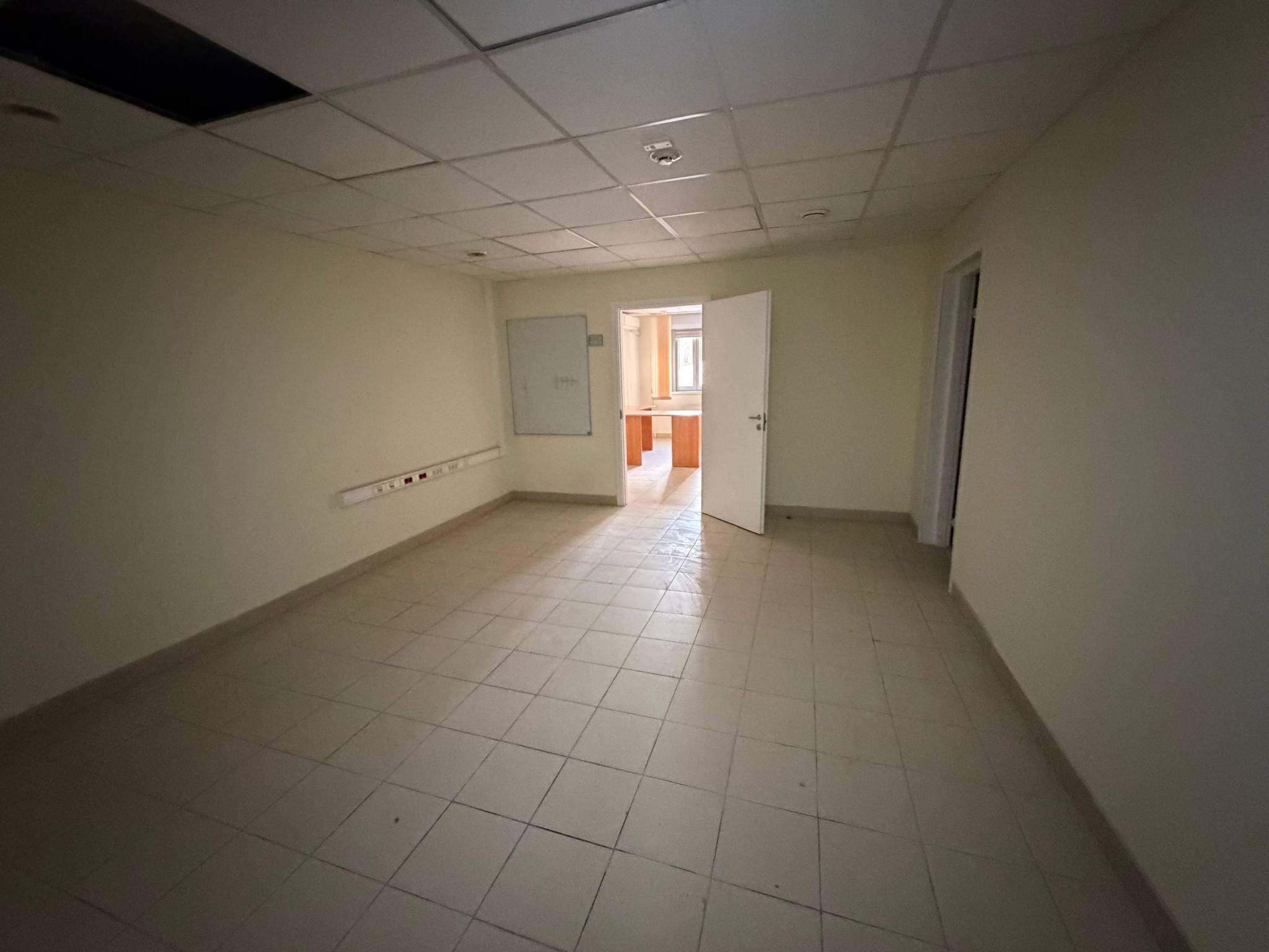 Сдам в аренду офис 406.1 м.кв.