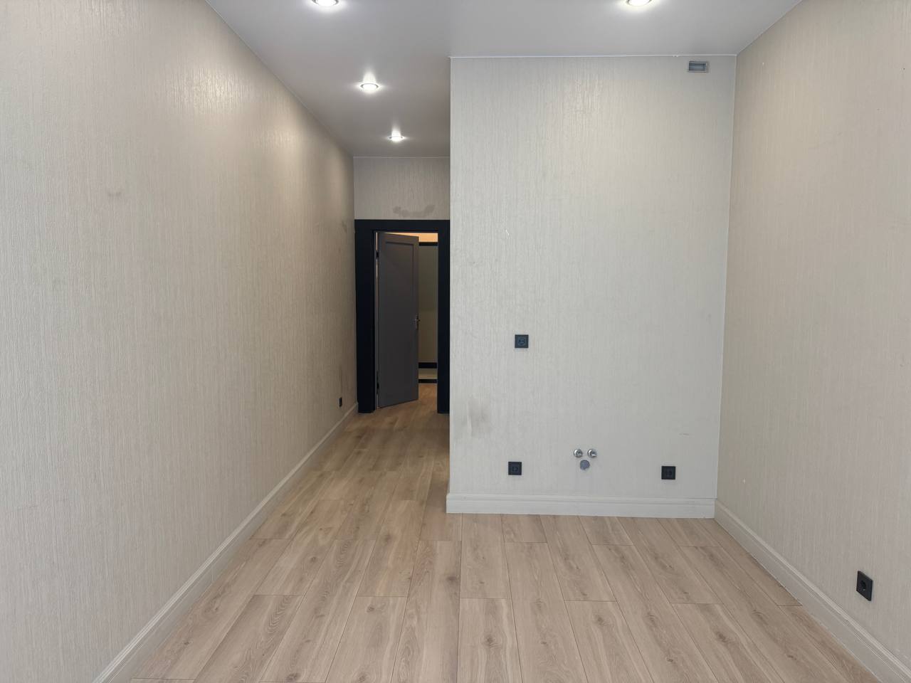 Сдам в аренду помещение свободного назначения 23.1 м.кв.