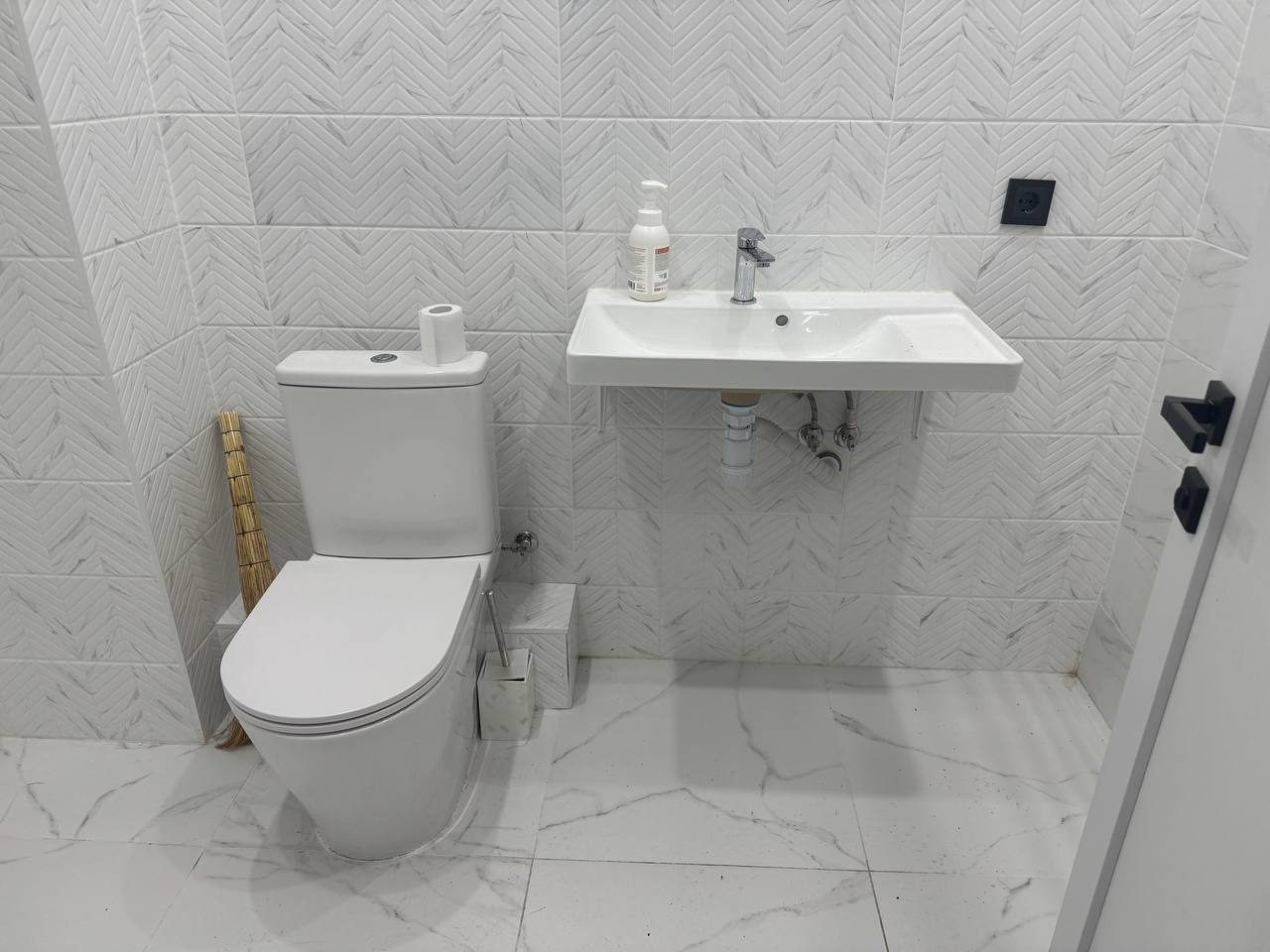 Сдам в аренду помещение свободного назначения 23.1 м.кв.