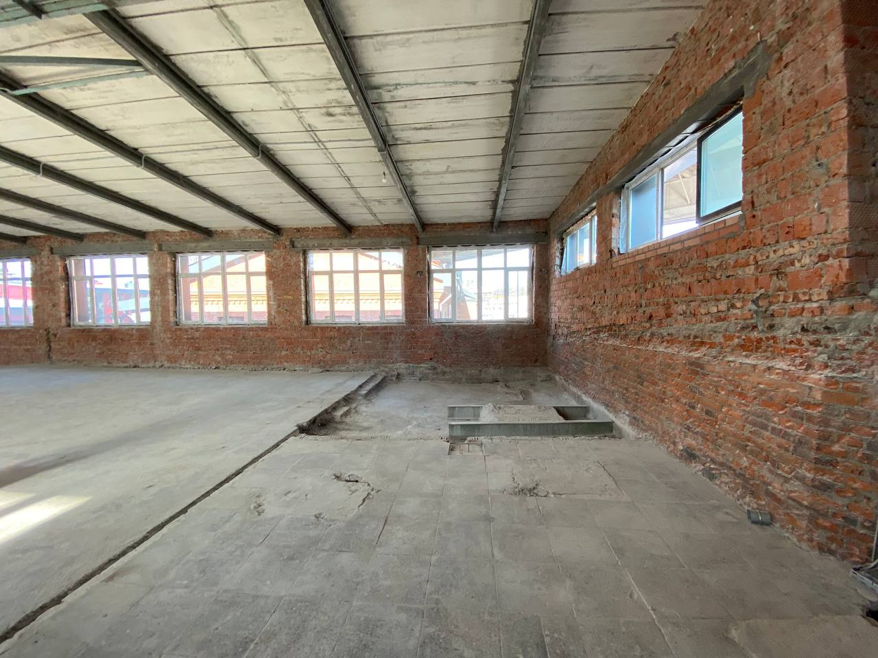 Продам помещение свободного назначения 124.4 м.кв.