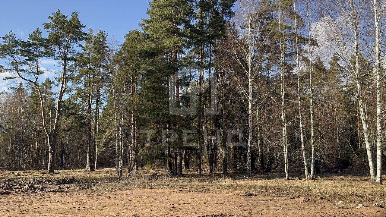 Продам земельный участок 1500 м.кв.