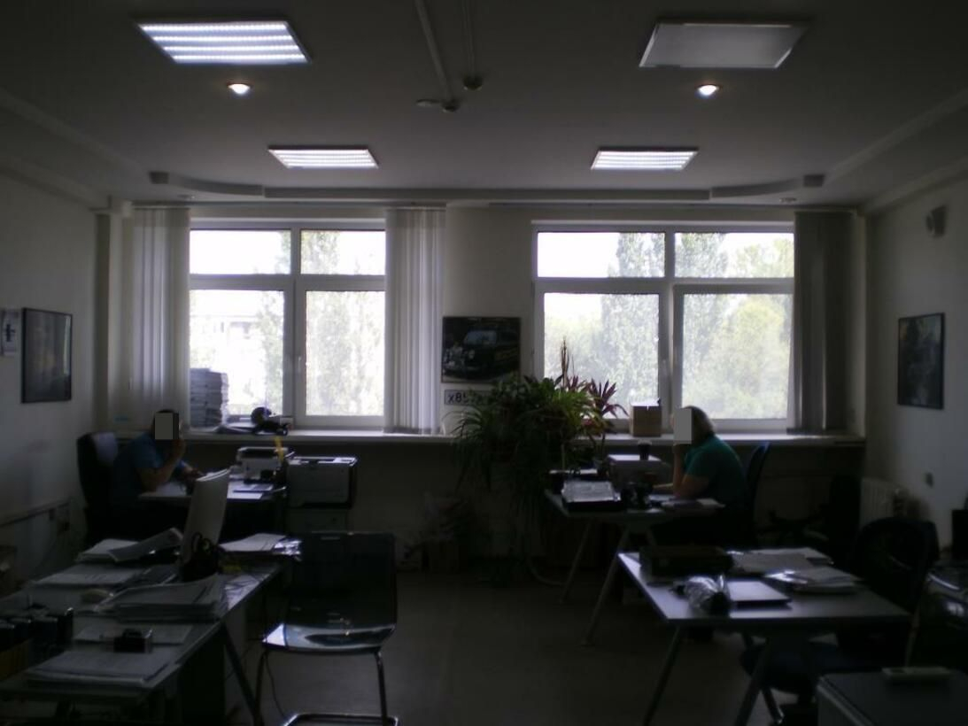 Продам помещение свободного назначения 2375.6 м.кв.