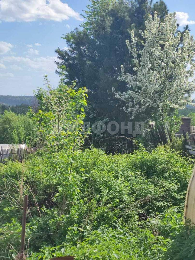 Продам земельный участок 730 м.кв.