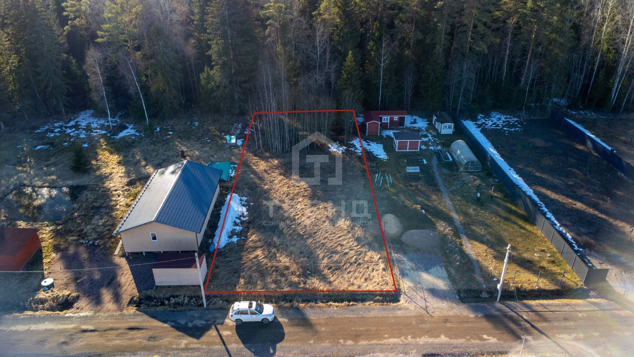 Продам земельный участок 1000 м.кв.