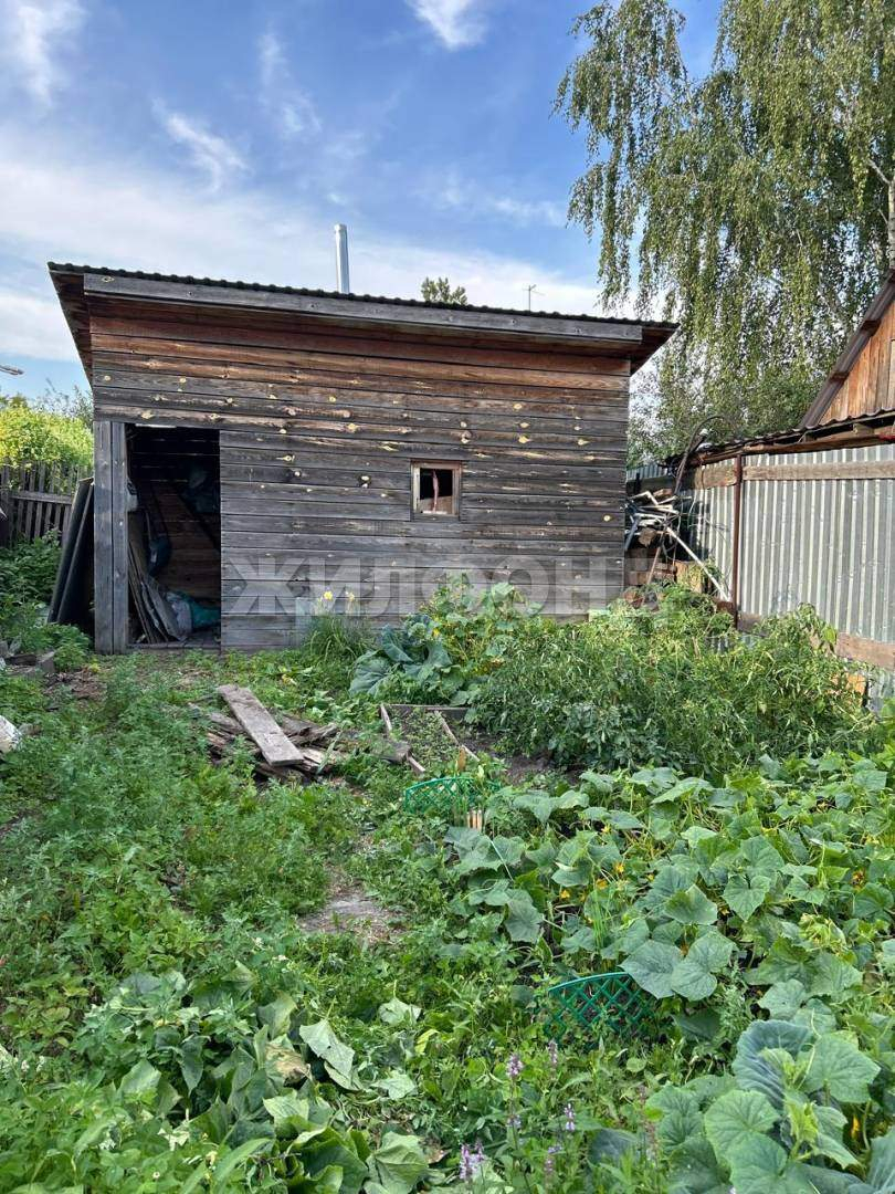 Продам земельный участок 400 м.кв.