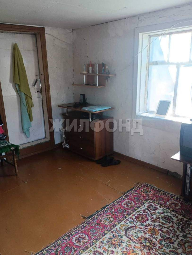 Продам земельный участок 600 м.кв.