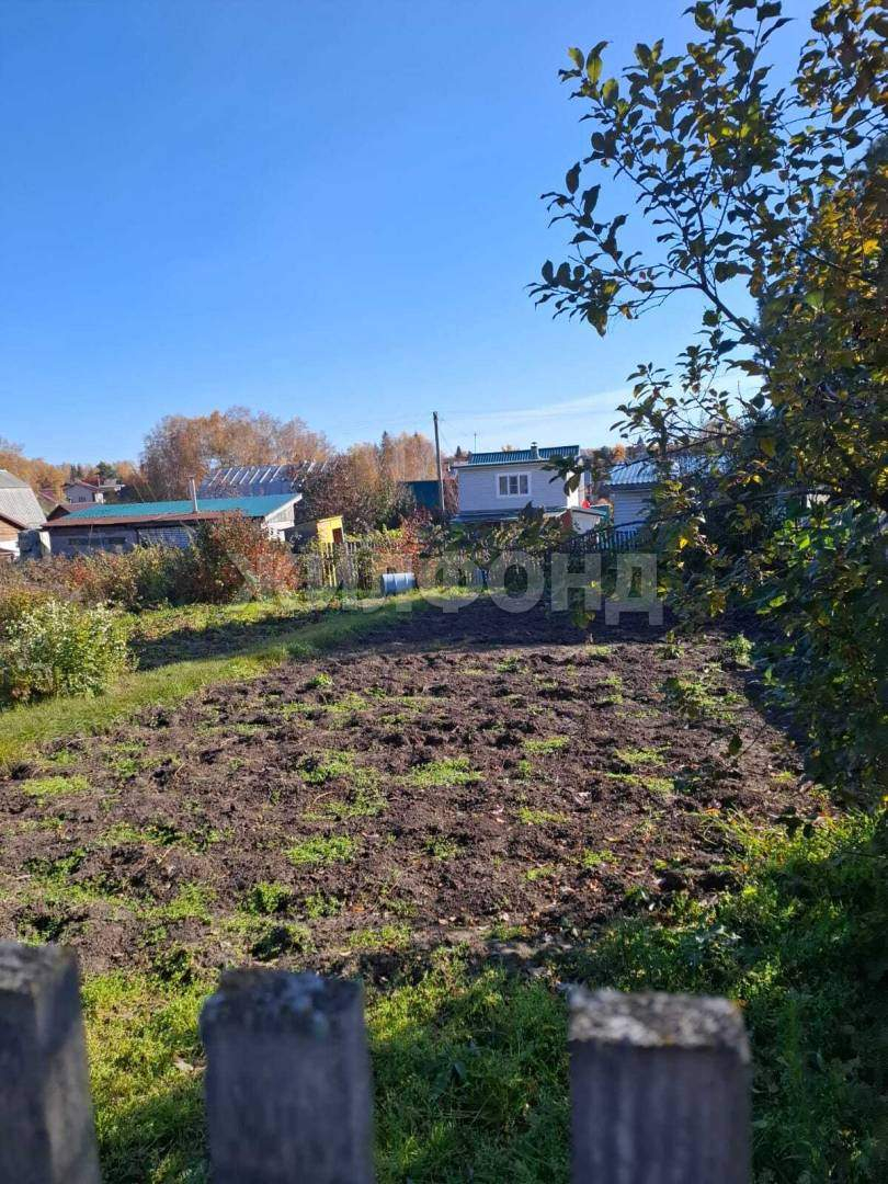 Продам земельный участок 321 м.кв.