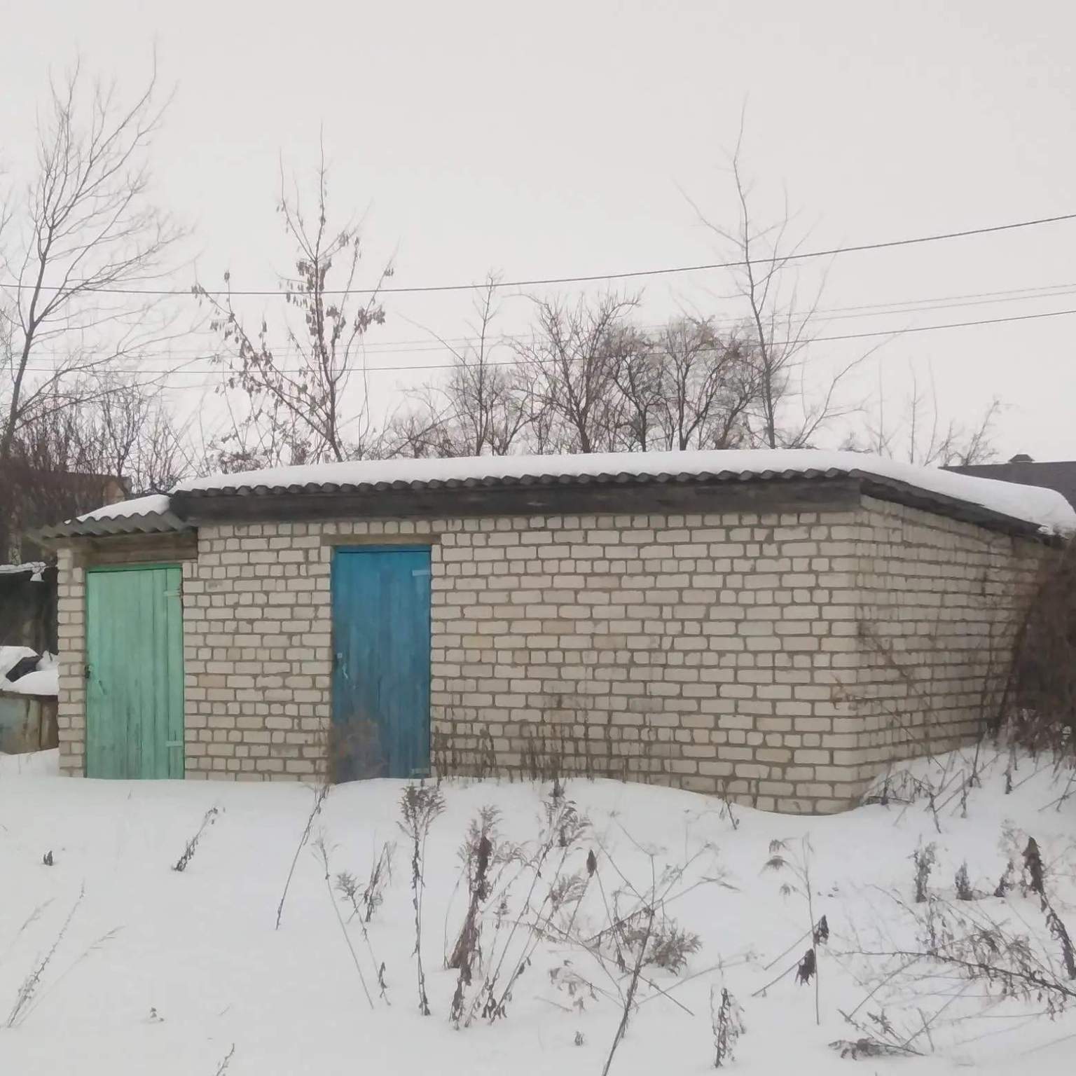 Продам торговое помещение 242.3 м.кв.